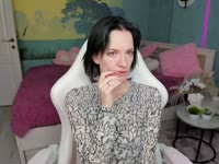 My name is Luna. I am a sociable and cheerful girl. I am looking for new acquaintances and fun)