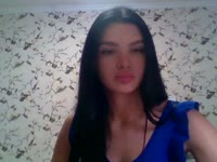 I am a kind and ambitious young woman who enjoys music, books, museums and nature. I love psychology and architecture, and in my free time I like to sing or relax with a good book. People describe me as caring, fair and attentive.