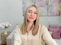 Hi! My name is Kira, I