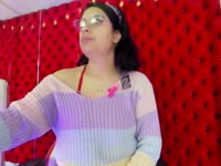 I am Roxanne, a confident, direct woman... and a little dangerous. I like to lead the rhythm, set the energy, and play with the limits... always knowing exactly what I