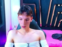 I am a very sensual, fun trans girl with a lot of energy. I love connecting with the people who enter my room and creating a warm, relaxed and fantasy-filled atmosphere. If you are looking for someone authentic, playful and who enjoys every moment with you, you are in the right place. I like to flirt, fulfill fantasies and make each visitor feel special.