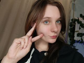 webcam babe ChrystalNoury