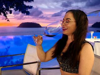 cam girl masturbating with sextoy LilaLalita