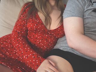 couple showing pussy AriMark