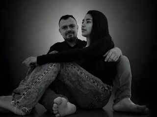 live webcam couple show HarryAndHanna
