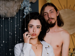 camgirl sucking cock JunnaAndKurt