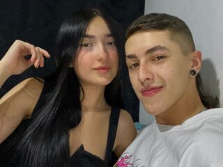 naked cam girl sucking cock MaddyAndNate