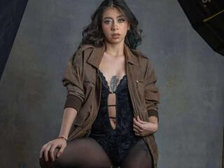 leather girl cam LaylaVelvet