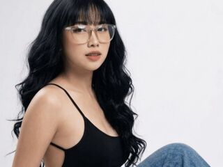 free webcam AickaRose