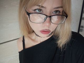 live cam girl picture AimiBrown