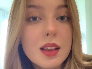 camslut AlbertaGodsil