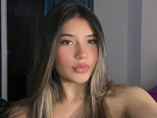 beautiful girl cam AmberCamacho