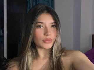 naked webcamgirl picture AmberClobert
