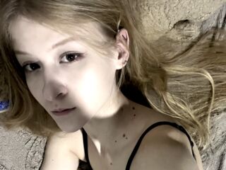 hot girl cam video AngelaSoft
