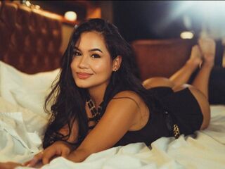 fingering webcamgirl AriannaVasquez