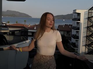 naked webcamgirl AshleyWin