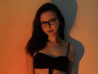 camgirl webcam BeatrixHessey
