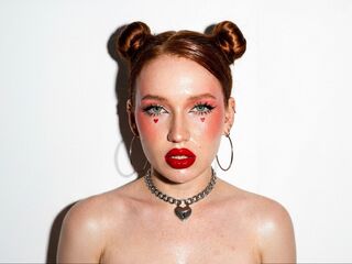 sexy camgirl BellaMesmer