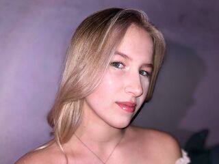 live strip tease show BettyKirsy