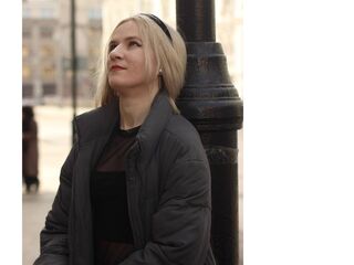 girl cam live CarinGoodwin