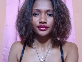 masturbating webcamgirl CassyMi