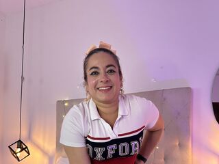 cam girl chat room CharlotteRodrigz