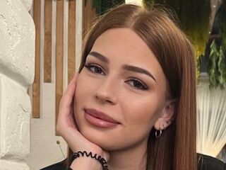 cam girl fingering CharmainDelnero