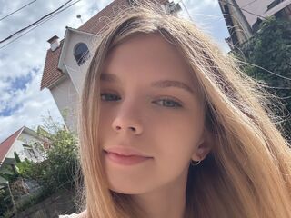 free nude cam ChloeFruye