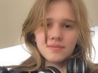 shower livecam ChristieDemaline