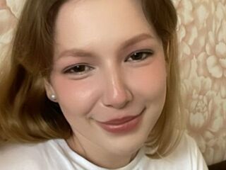 sexy live webcam girl ChunYundt