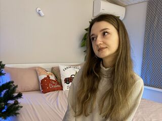 camgirl webcam CyrenaLuxe