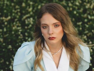 bedroom webcam DrusillaPettet