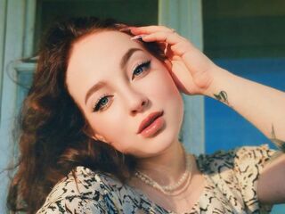 beautiful girlcam EarleneCorby