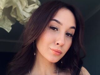 topless cam girl EarthaAlltop