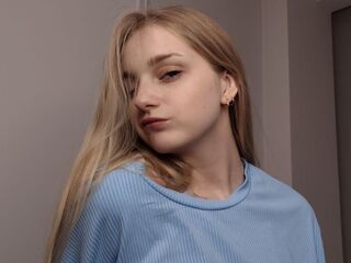 naughty cam girl masturbating with dildo EdinaBurtt