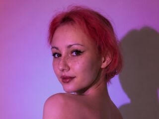 nude cam picture ElanaHelfert