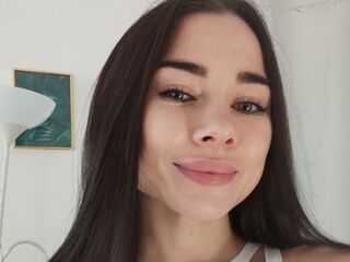 live-chat EliraVoss