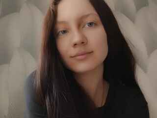 video EllieCornfield