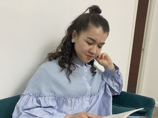 webcamgirl EllyJames