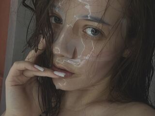 free chatroom ElwineFlood