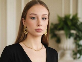 free camsex EmaGurrad