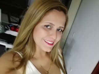 jasmin EvaLaurenti