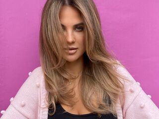 camgirl spreading pussy EveFlowers