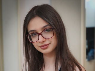 girl chat room EvelineEloise