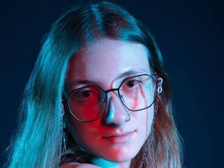hardcore EvelyneSchroff