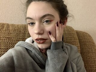 camslut masturbating FeykaDream