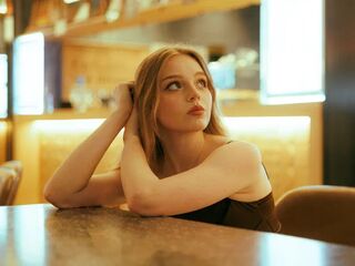 free cam sex FloraGodsil