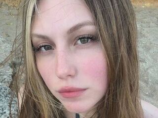 beautiful webcam girl FriedaJane