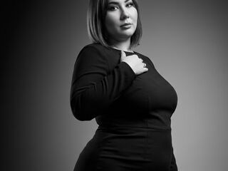 hot girl cam IngaAche