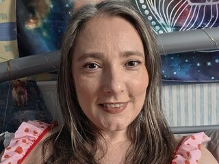 cam girl video IzzyLove